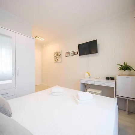 A-more Гостевой дом Сплит