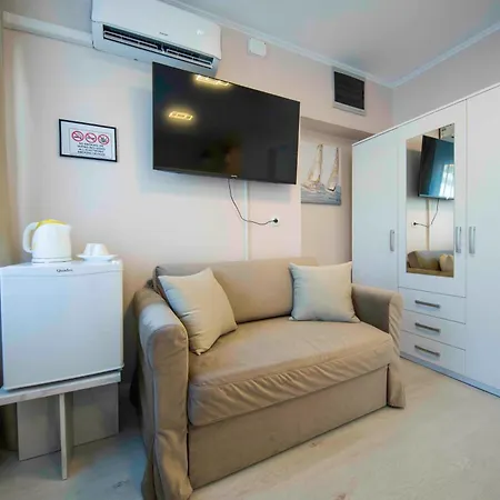 Konukevi A-more Split