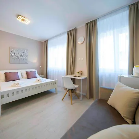 Guest house A-more Split