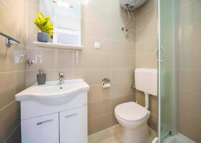 A-more Konukevi Split